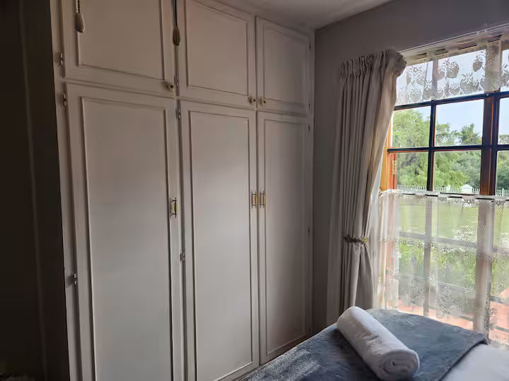 Room One photo 1