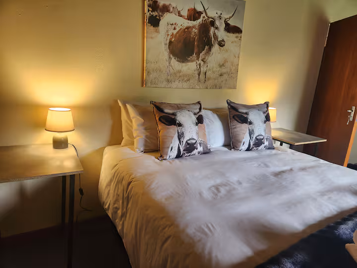 Room Three photo 5
